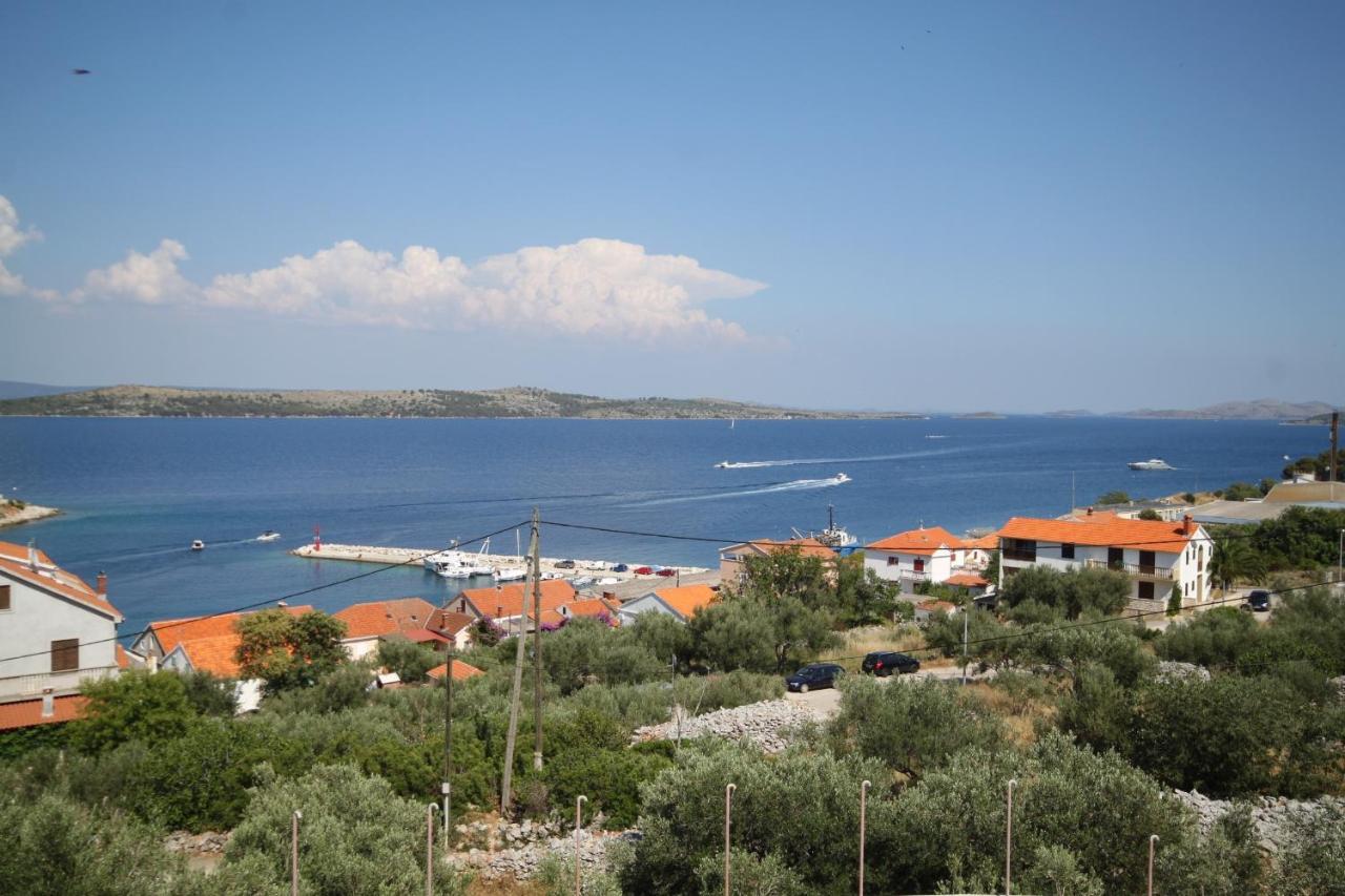 Apartments With A Parking Space Sali, Dugi Otok - 8152 Екстер'єр фото